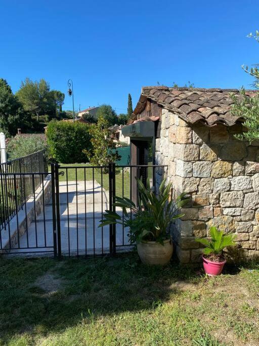 Jolie Appartement Avec Piscine La Roquette-sur-Siagne Exteriér fotografie
